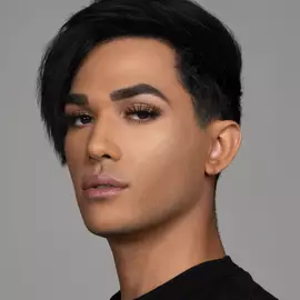 Base Can´t Stop Won´t Stop Foundation
