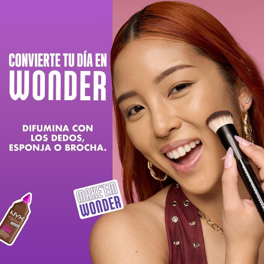 Make 'Em Wonder™ Base de Maquillaje Acabado Mate Natural
