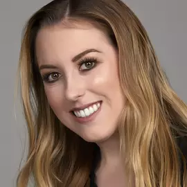 Base Can´t Stop Won´t Stop Foundation