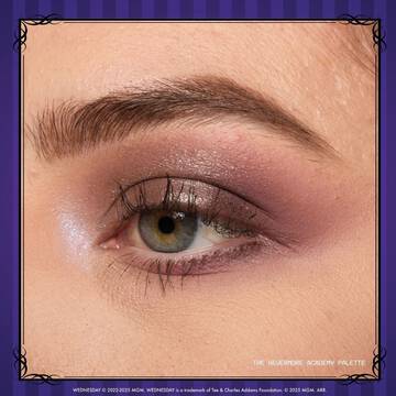 Sombras Nevermore Wednesday
