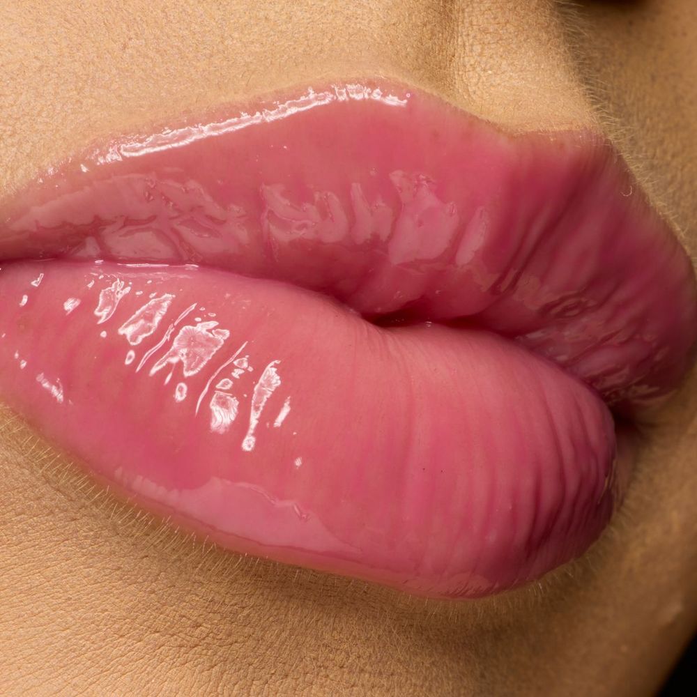 Jelly Job NYX PMU Gloss con brillo y volumen natural